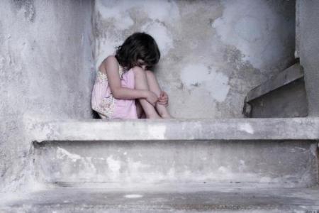 Pecabulan Anak Usia 5 Tahun oleh Tetangga Diduga pelaku Bapak dan Anak