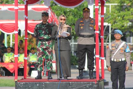 BUPATI DEMAK PIMPIN APEL PASUKAN PENGAMANAN TPS PEMILU 2024