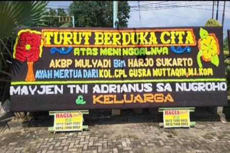 RATU ANOM DAN KELUARGA BESAR GERAKAN ADVOKAT  AKTIVIS SUMSEL IKUT BERB