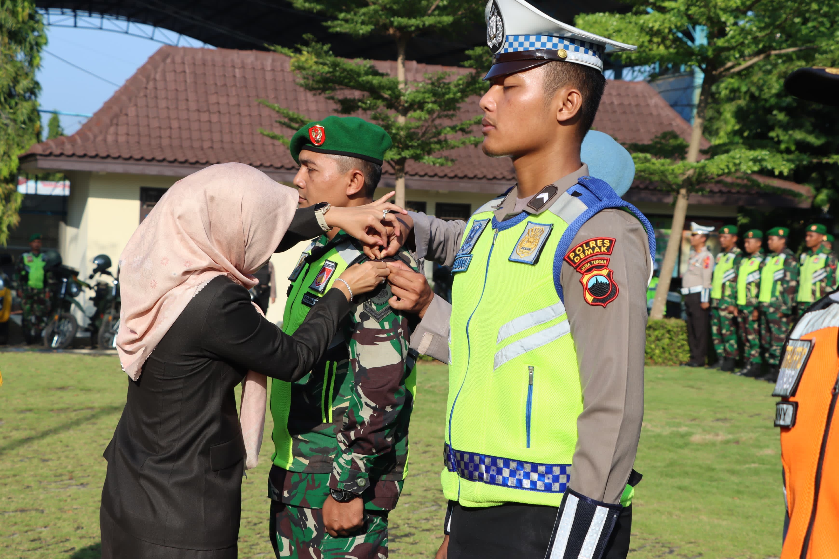 Polres Drmak Gelar Pasukan Oprasi Ketupat Candi 2024