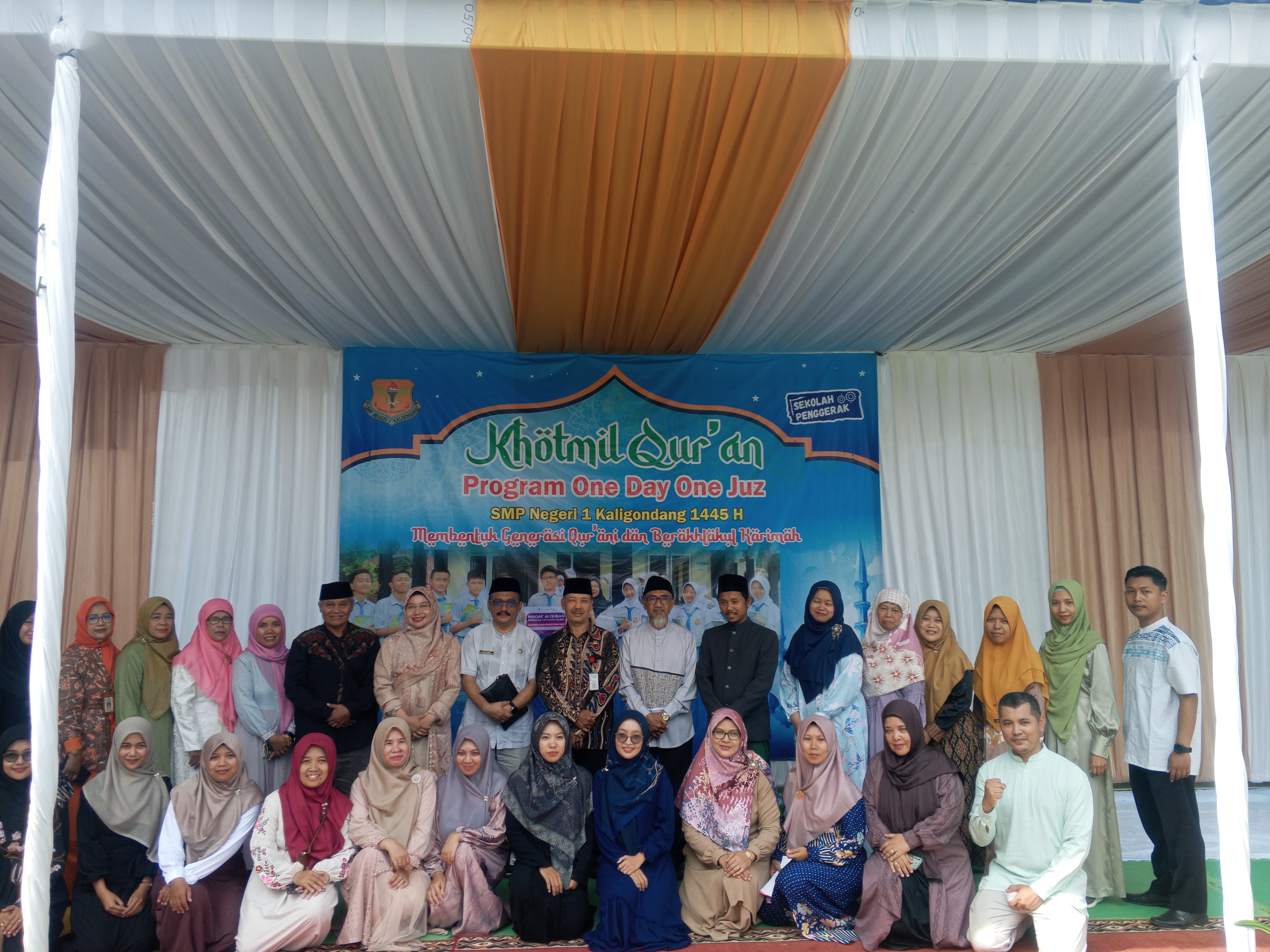 Khotmil Qur'an Program One Day One Jus Smp Negeri 1 Kaligondang 1445h