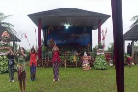 PERAYAAN PANEN RAYA UNDUH UNDUH GKJ DESA PENGALUSAN
