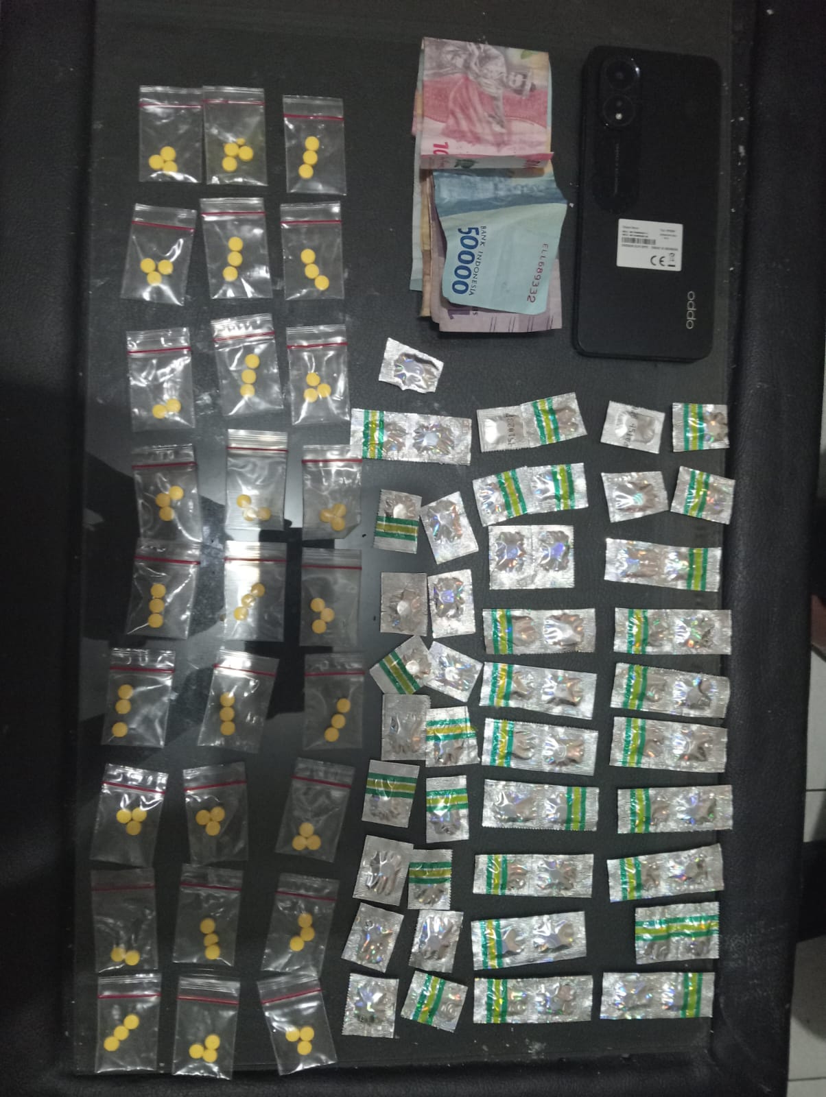 Edarkan Obat Tanpa Izin, Warga Kalang Anyar Ditangkap Jajaran Sat Resn