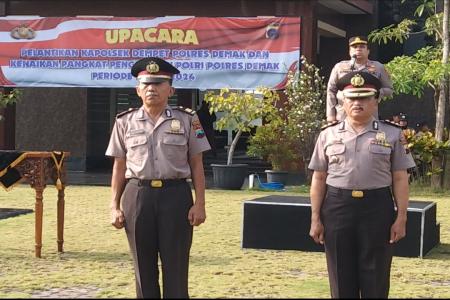 KAPOLRES DEMAK PIMPIN UPACARA PELANTIKAN DAN KENAIKAN PANGKAT 