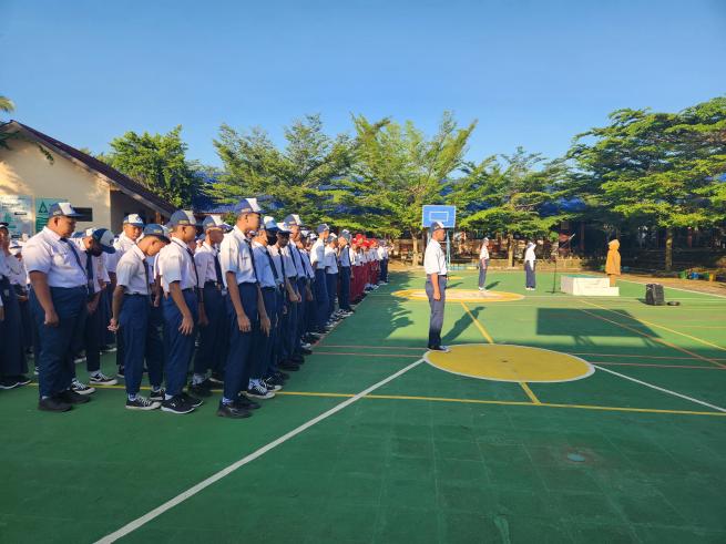 Tema Mpls Di Smp N 2 Pengadegan, Ciptakan Generasi Cerdas, Berkarakter