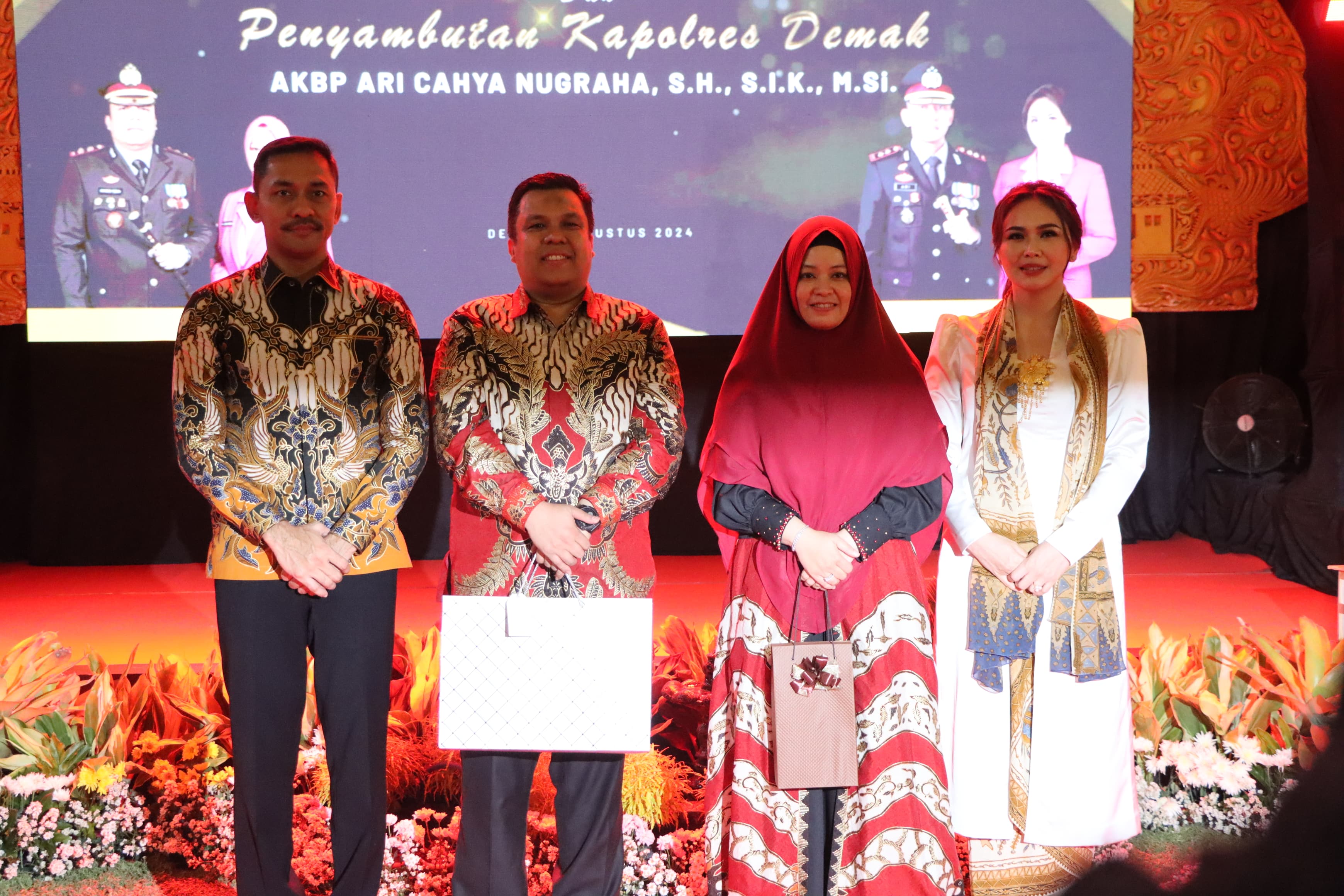Malam Pengantar Tugas Akbp Muhammad Purbaya Dan Penyambutan Akbp Ari C