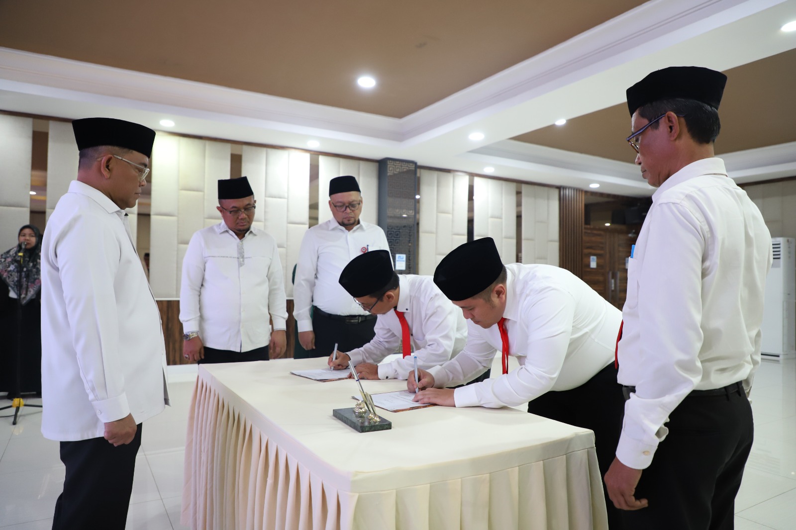 Kakanwil Bpn Banten Mengambil Sumpah Penilai Pertanahan, Apa Itu Penil