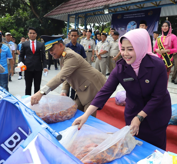 Memperingati Hantaru 2024, Bpn Banten Tabur 20.000 Ekor Benih Ikan