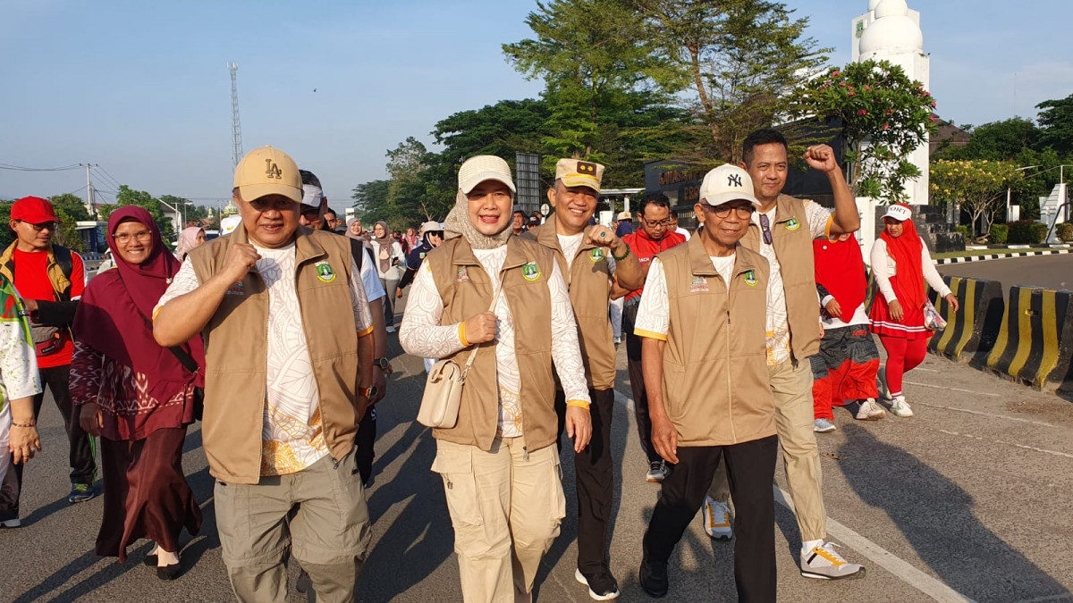 Kepala Bpkad Banten Ikut Serta Kegiatan World Walking Day Tahun 2024 D