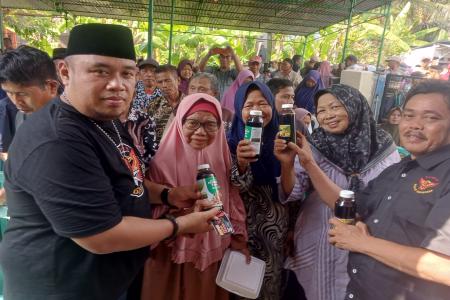 Menggelegar Squad Nusantara Pac Karangmoncol bagi pupuk ke 1000 petani