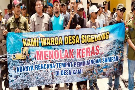 Masyarakat Sigedong adakan Aksi Demo Tolak Keras Pembangunan TPSA Di k