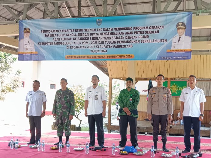 Peningkatan Kapasitas Rt rw Sebagai Lkd Mendukung Gerakan Sararea Lulu