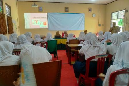 Sosialisasi Imunisasi HPV di SMPN 3 Kalimanah Langkah Penting Mencegah