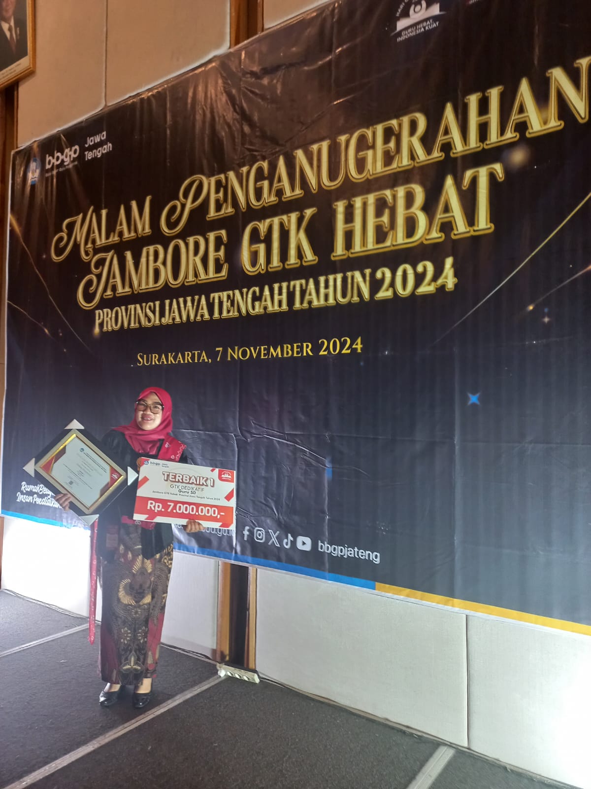Endang Puspitorini Menjadi Jawara Gtk Dedikatif 2024 Provinsi Jawateng