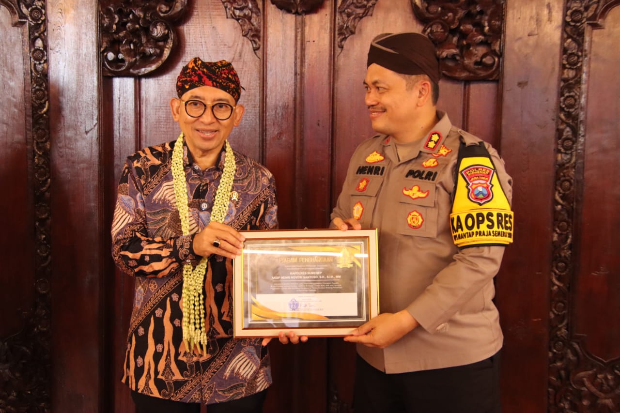 Kapolres Sumenep Terima Penghargaan Dari Menteri Kebudayaan Ri Sebagai