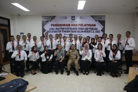 DORONG INOVASI PENYUSUNAN PERDA DAN PERKADA PBSDM KEMENDAGRI GELAR DIK
