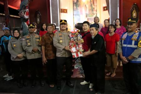 Pastikan Perayaan Imlek Berjalan Aman Kapolres Sumenep Laksanakan Peng