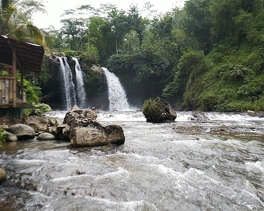 Pesona Keindahan Wisata Curug Sumba Tlahab Kidul