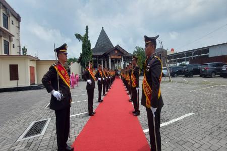19 Anggota Purna Tugas Dilepas Kapolres Demak 