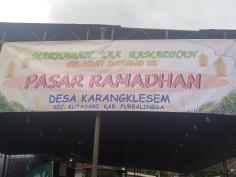 Berburu Takjil Di Pasar Ramadhan Karangklesem