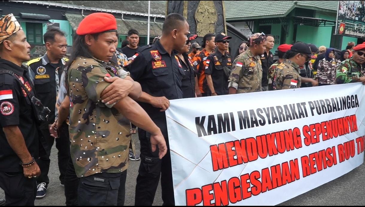 Ratusan Massa Di Purbalingga Gelar Aksi Damai Dukung Pengesahan Ruu Tn