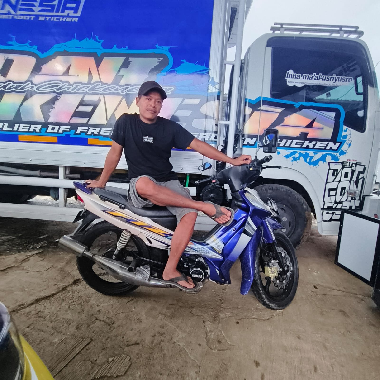 Pengusaha-Muda-Sukses-Ceker-Tanpa-Tulang