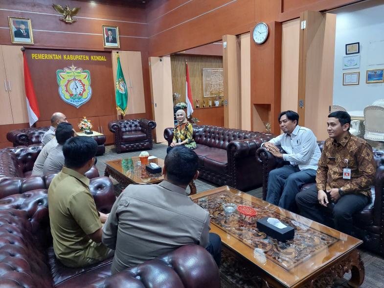 Kapolres Kendal Dan Bupati Perkuat Sinergi Jelang May Day