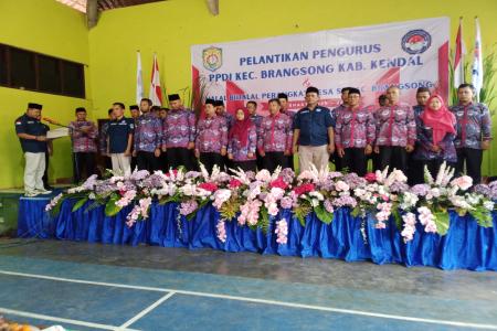 Pengurus PPDI Brangsong Dilantik Komitmen Tingkatkan Pelayanan Masyara