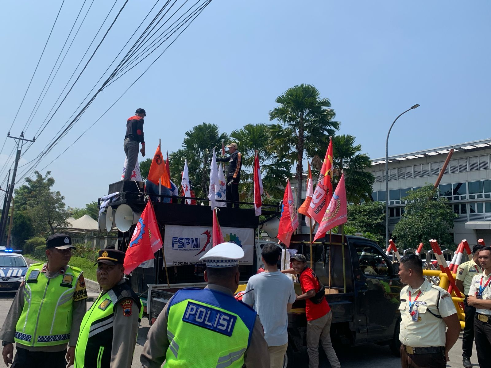 Polres Demak Siagakan 400 Personel Dalam Pengamanan Hari Buruh