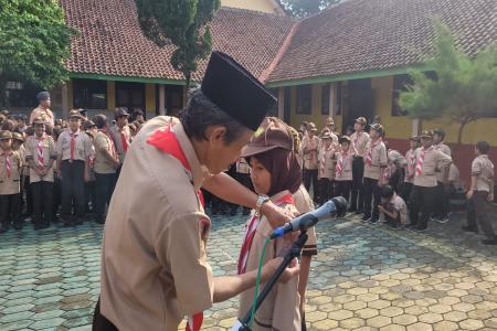 Gerakan Pramuka SD Negeri 1 Rempoah Bangun Karakter Melalui Perkemahan