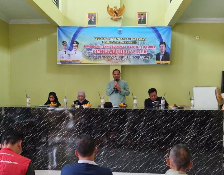 Dinas Perikanan Pandeglang Gelar Bimtek Budikdamber Di Desa Kertasana
