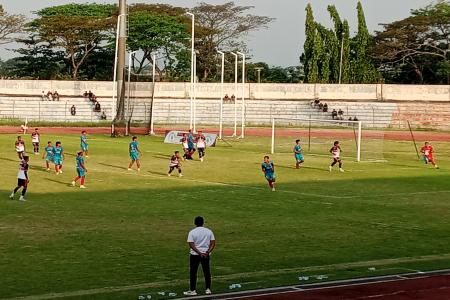 Pertandingan Persahabatan Derby Kendal dan Tornado FC Berakhir dengan 