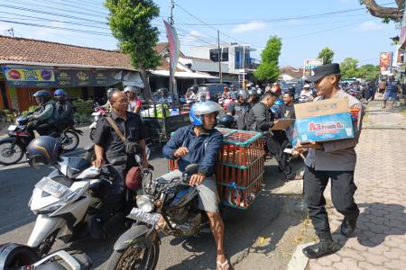 Polres Bondowoso Siaga 24 Jam Antisipasi Antrian BBM di SPBU Imbas Jal