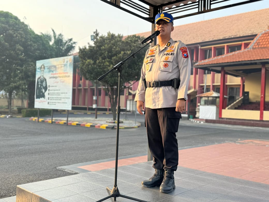 Waka Spn Polda Jatim Sampaikan Perdupsis Cetak Calon Bintara Polri Pro