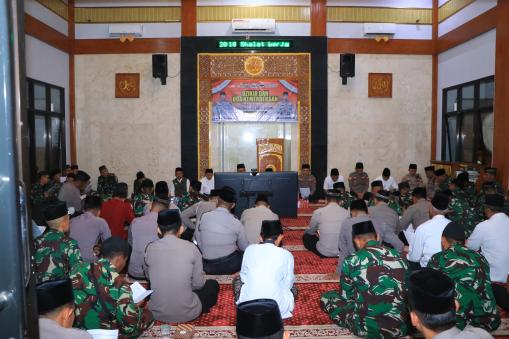 Sambut Hut Kemerdekaan Ri Ke 80 Polres Ngawi Gelar Dzikir Dan Doa Bers