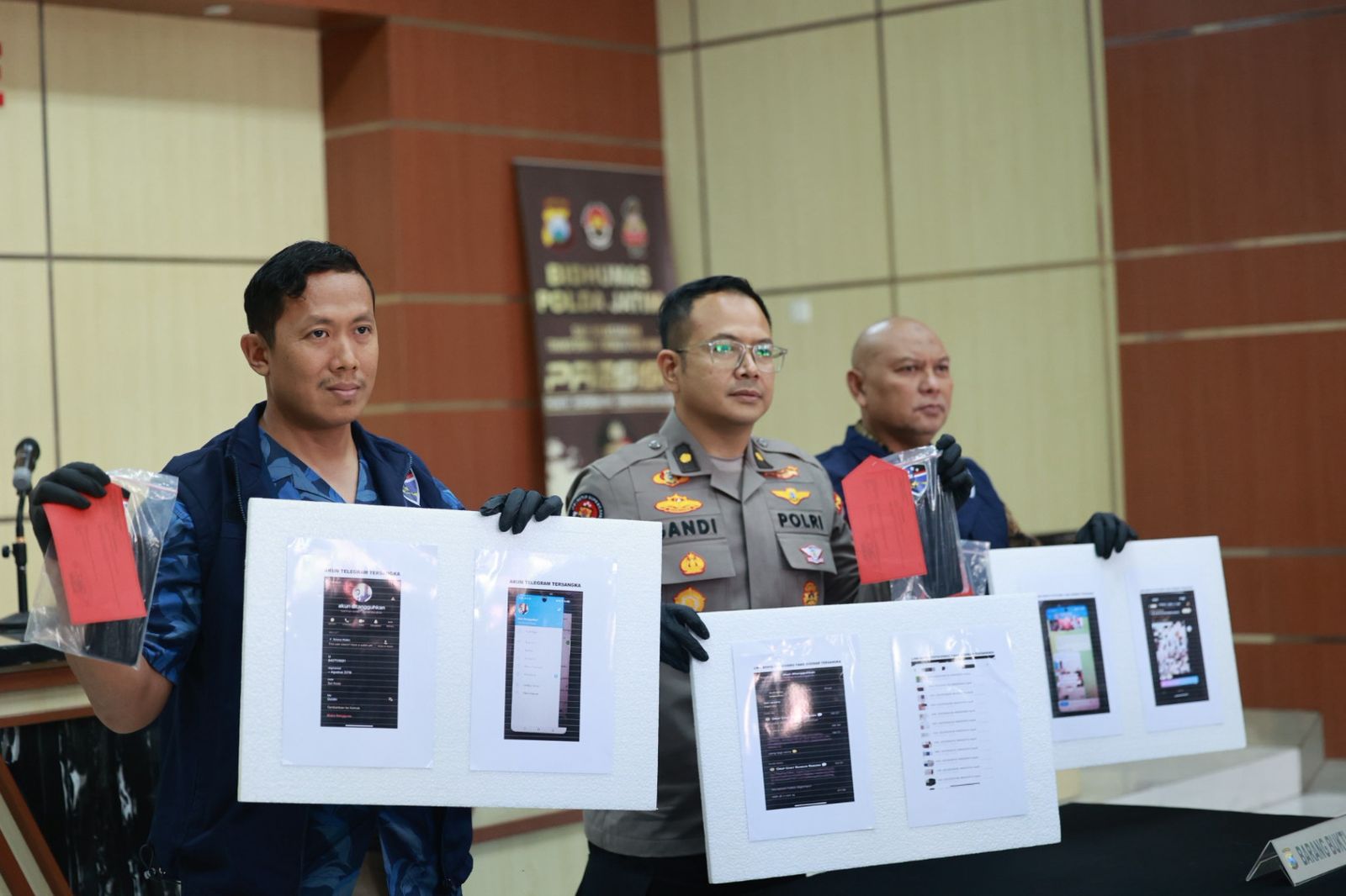 Polda Jatim Berhasil Amankan Seorang Pemuda Di Jaksel Tersangka Penyeb