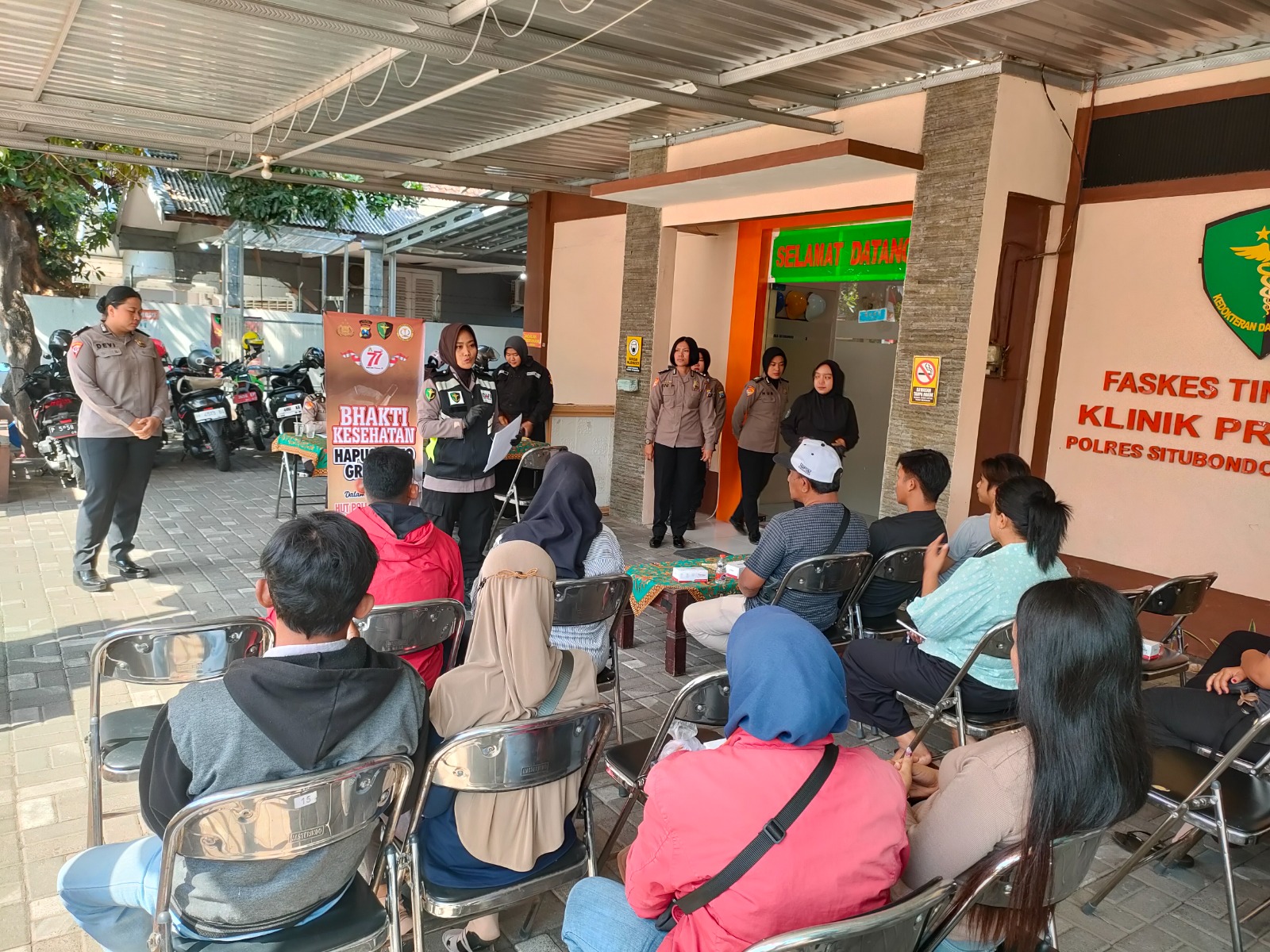Warga Antusias Layanan Hapus Tato Gratis Polres Situbondo Sambut Hut P