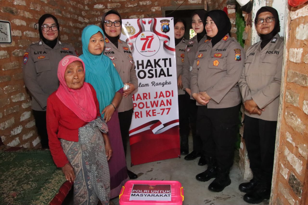 Polwan Polres Sumenep Gelar Bakti Sosial Sambut Hari Jadi Polwan Ri Ke