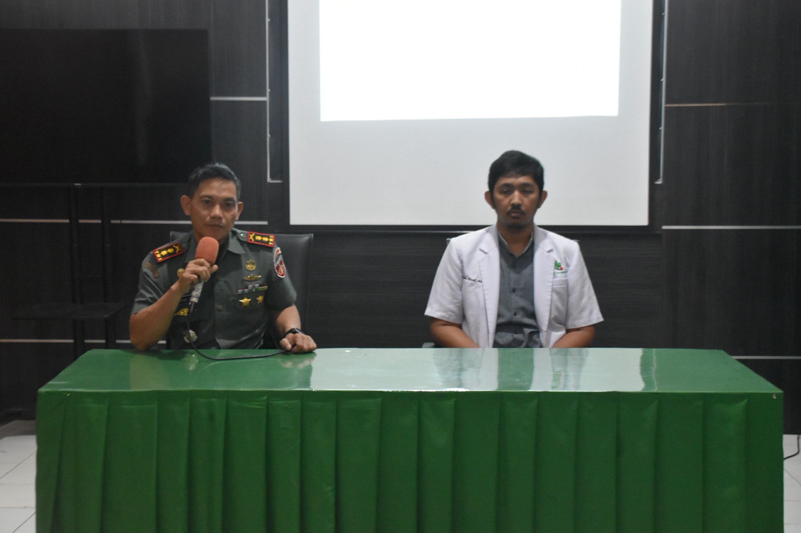 Dandim 0707 wonosobo Ajak Prajurit Jaga Kesehatan, Tegaskan Hiv aids M