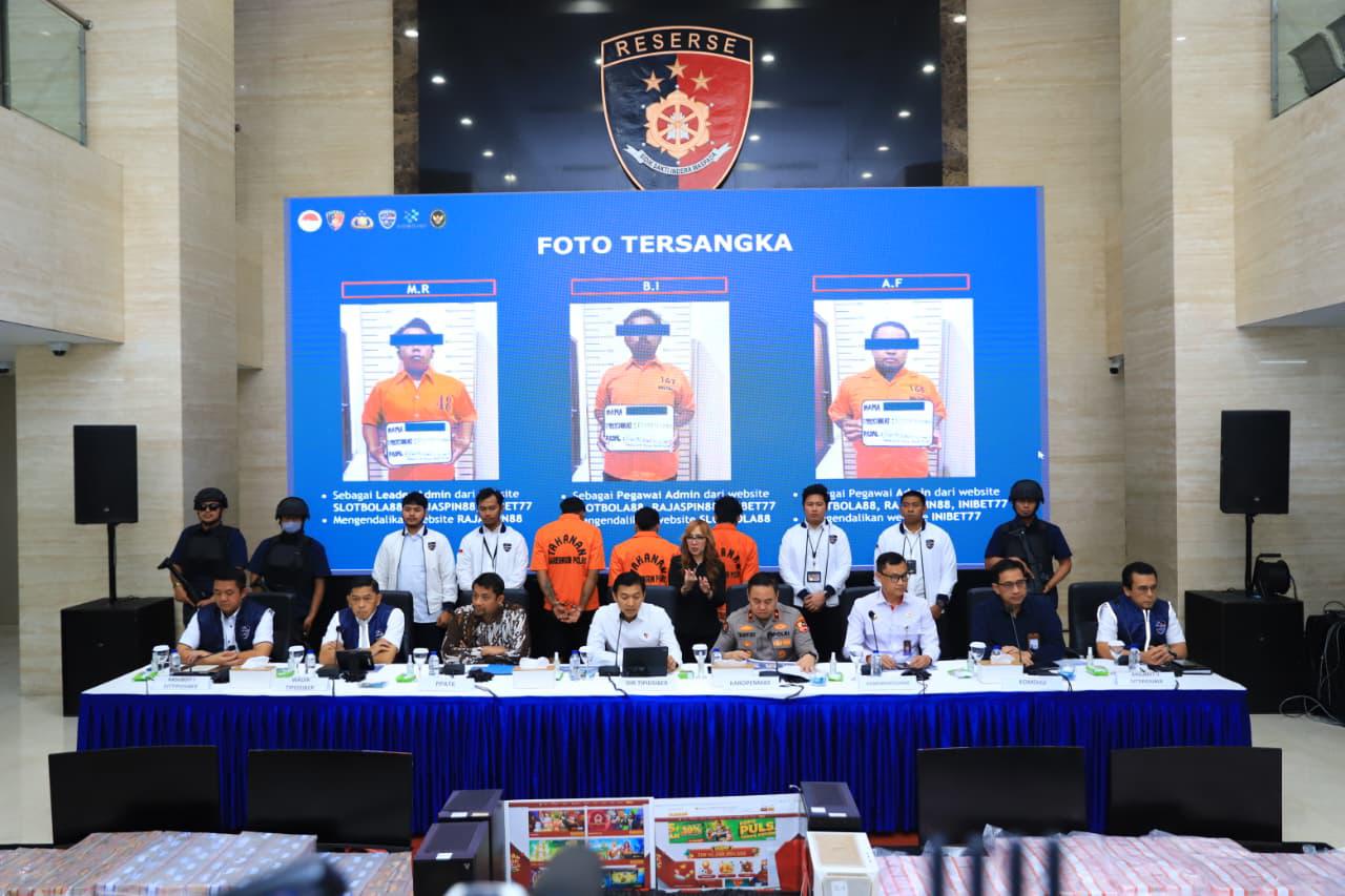 Polri Ungkap Sindikat Judi Online Jaringan Internasional, Sita Rp16,4
