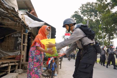 Tanamkan Nasionalisme 247 Siswa SPN Polda Jatim Gelar Ekspedisi Darat 