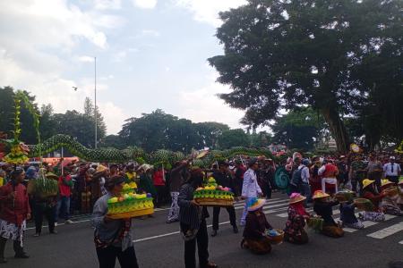 Karnaval Kemerdekaan Wonosobo Semarak HUT RI ke80 Wujud Syukur dan Keb