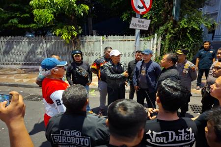Polrestabes Surabaya Berhasil Redam Perselisihan Dua Kelompok di Embon
