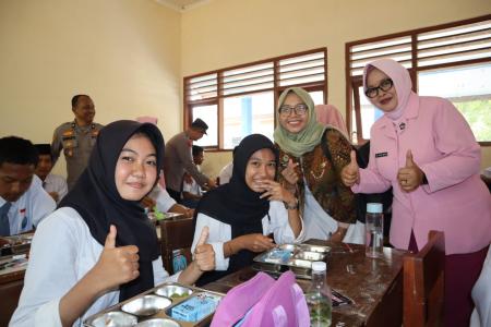 SPPG Polres Tulungagung Resmi Beroperasi Layani 3047 Penerima Manfaat 