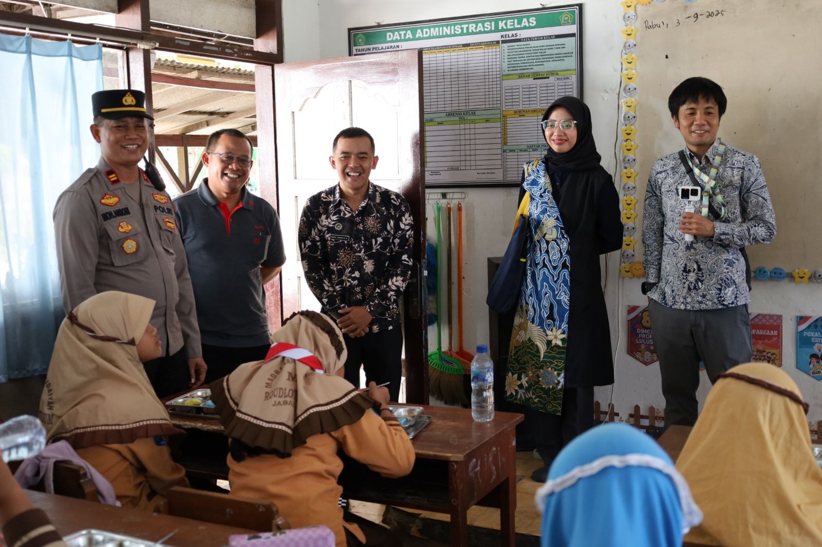 Ahli Gizi Dari Jica Acungi Jempol Pelaksanaan Mbg Oleh Sppg Polres Tul
