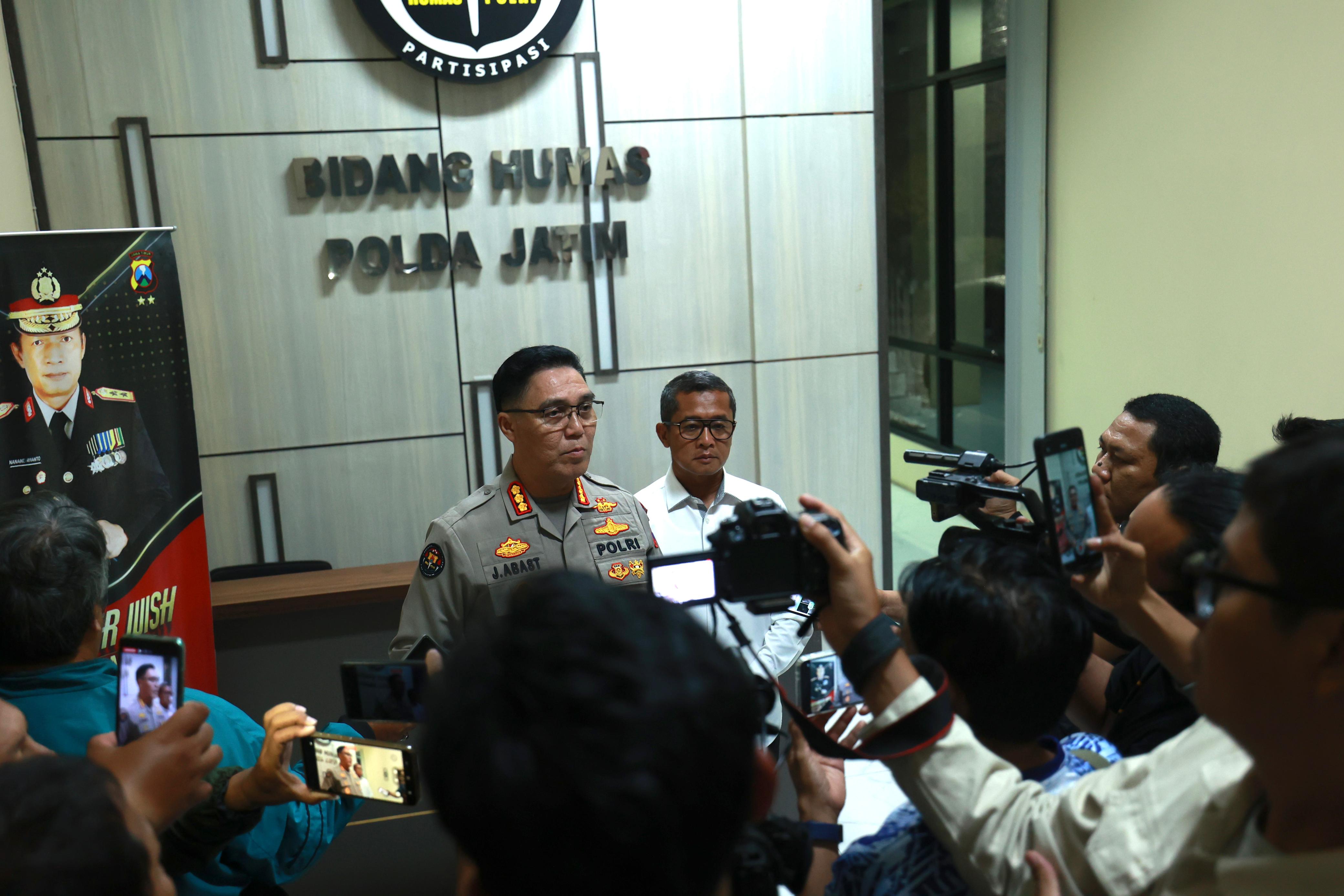 Dvi Polda Jatim Dirikan Posko Penanganan Korban Robohnya Bangunan Pond