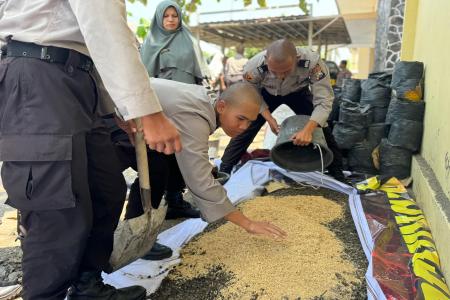 Wujudkan Kampus Hijau Ratusan Calon Bintara Polri Dalami Ilmu Pertania