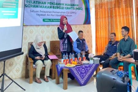 Dinkes Pandeglang Tekankan Pentingnya SLHS bagi Relawan Program Makan 