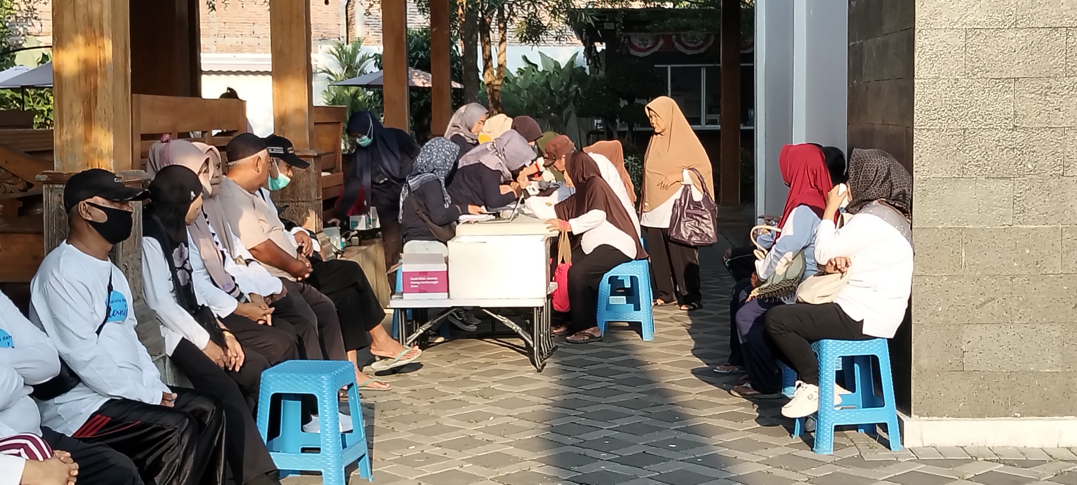 Lansia Kendal Semangat Ikuti Prolanis Bpjs, Belajar Cegah Diabetes Sam