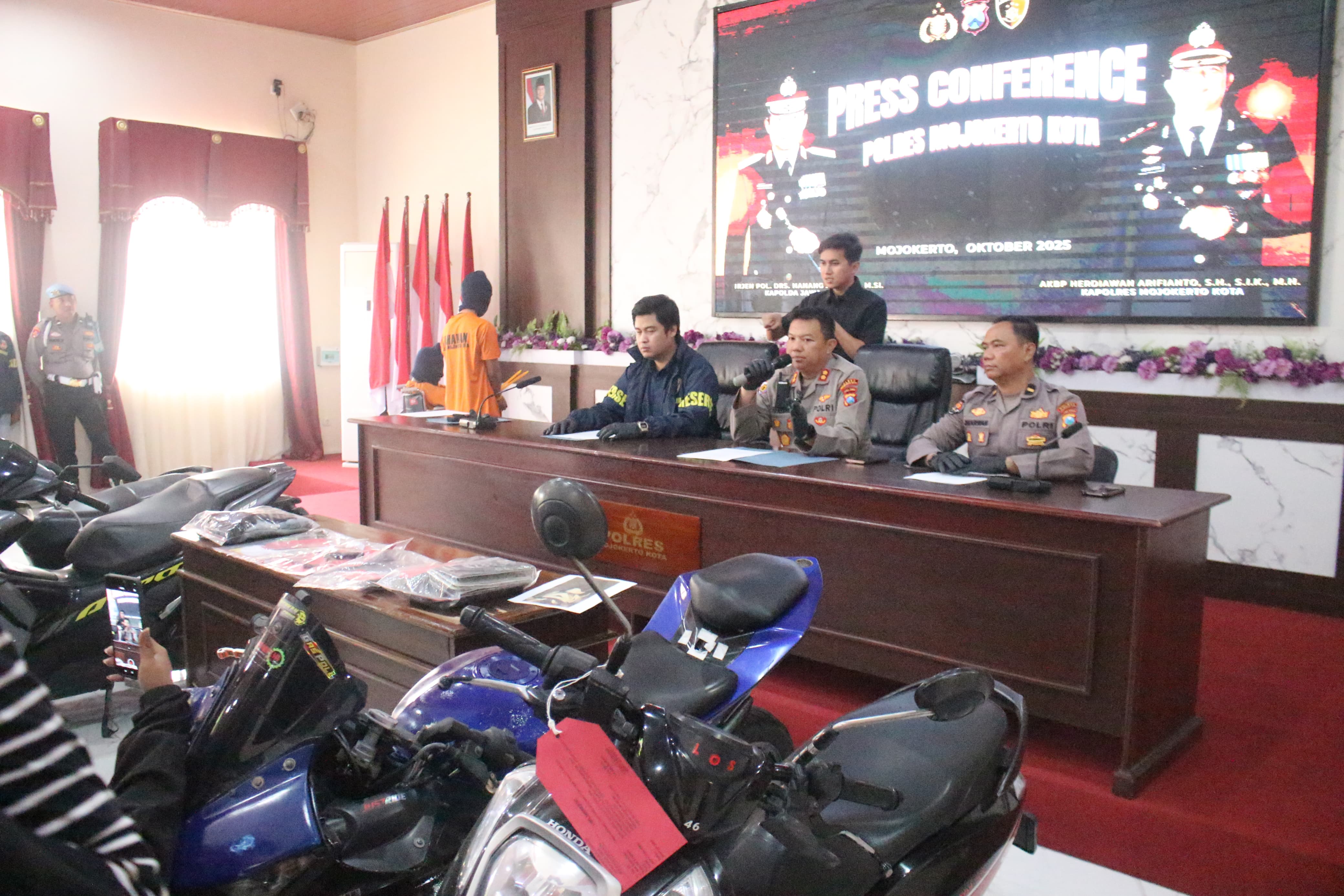 Polres Mojokerto Kota Berhasil Ungkap Curanmor Dua Tersangka Dan 4 Uni